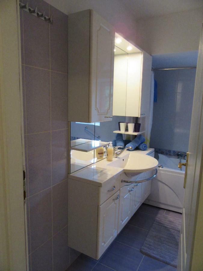 Apartman Julia Appartement Rijeka Buitenkant foto