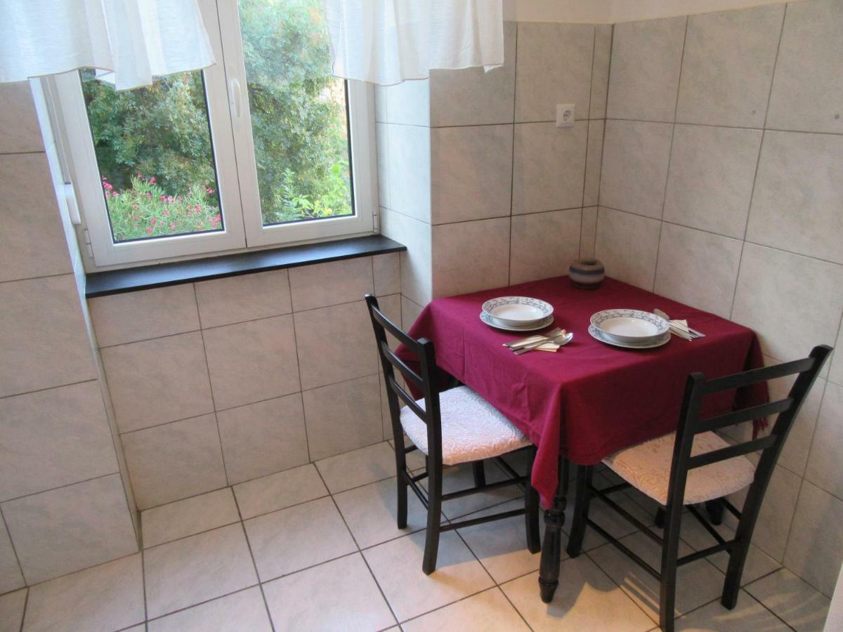 Apartman Julia Appartement Rijeka Buitenkant foto